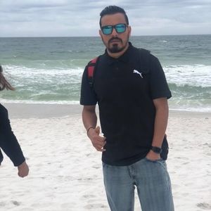 Meet your Posher, Lalo